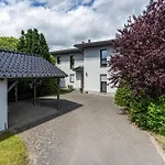 アパート Ferienvilla Kapitaenshaus Karlshagen